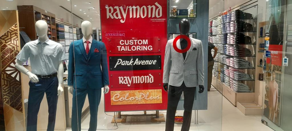 Raymond Custom Tailoring